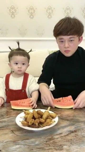 吃瓜大赛舅舅,舅舅的趣味食光之旅