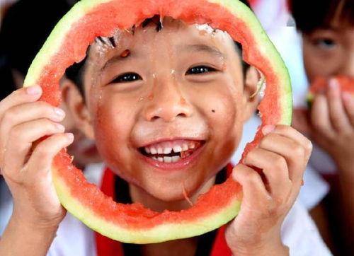 吃瓜群众王宝宝,吃瓜群众的麻辣点评