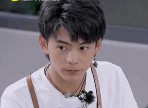 胜利黄晓明吃瓜,娱乐圈风云再起