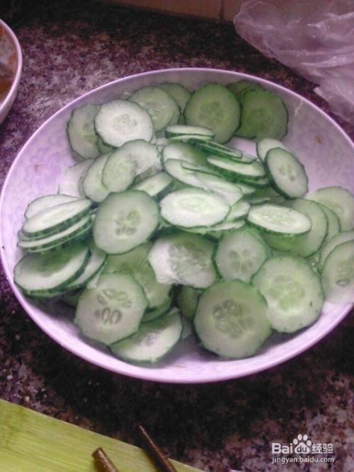 捧瓜怎么炒着吃,捧瓜炒制，美味佳肴尽在掌握