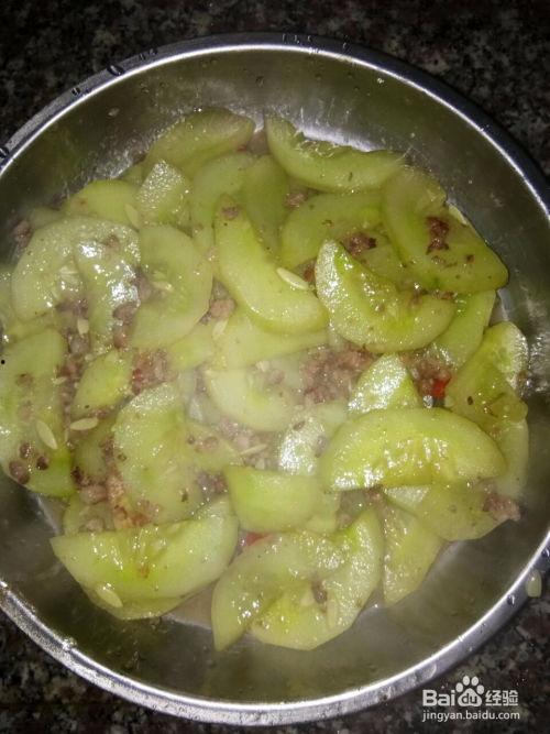 捧瓜怎么炒着吃,捧瓜炒制，美味佳肴尽在掌握