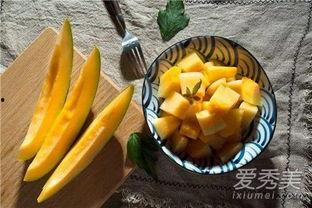 吃木瓜又吃哈密瓜苦,探寻甜蜜背后的苦涩滋味