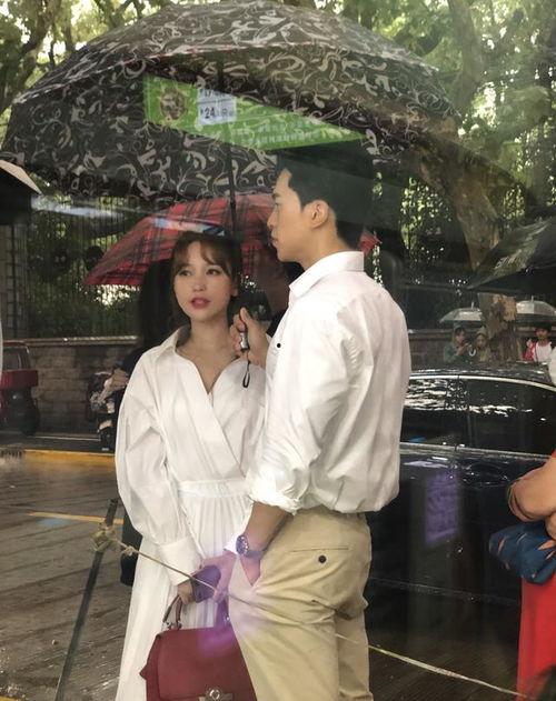 恋爱节目中吃瓜,揭秘恋爱节目中的甜蜜与争议