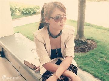 吃瓜选手tina,瓜田里的娱乐观察家