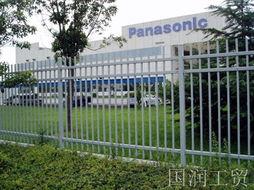 栅栏围墙吃瓜,一场别开生面的吃瓜盛宴