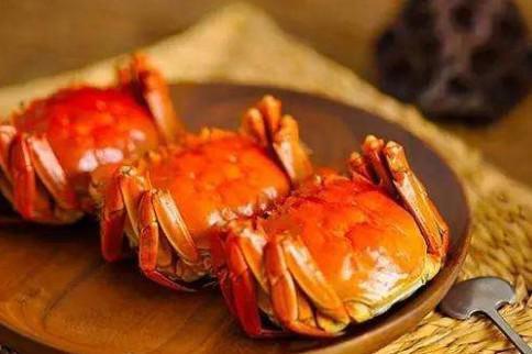 吃河蟹能吃瓜吗,夏季美食搭配指南