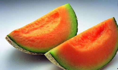 吃哈密瓜拉屎,揭秘吃瓜拉屎的神奇现象  第3张